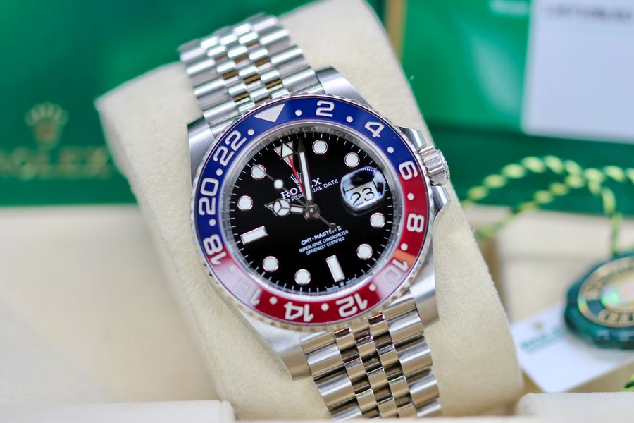 Rolex GMT Master II 126710 BLRO